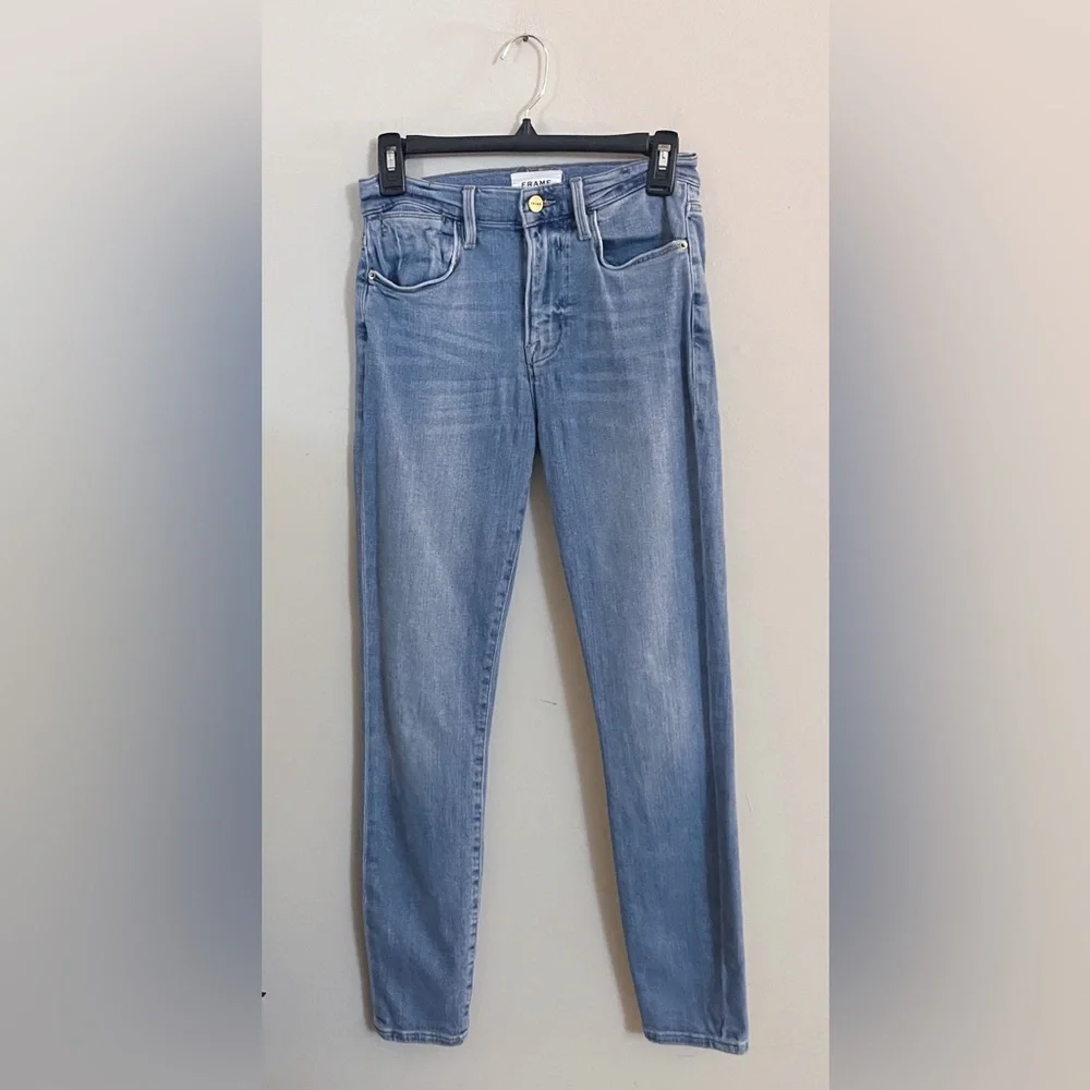 Frame Denim Women's Skinny Jeans in Light Blue Wash Festival Chic
